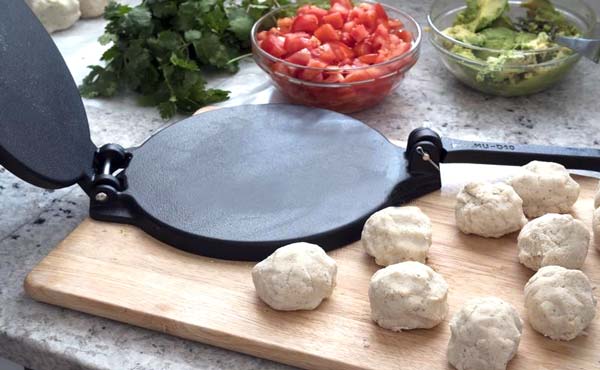 How To Use A Tortilla Press