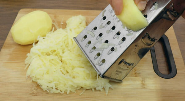 How To Grate Potatoes Without A Grater
