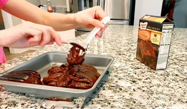 how to turn brownie mix into cake